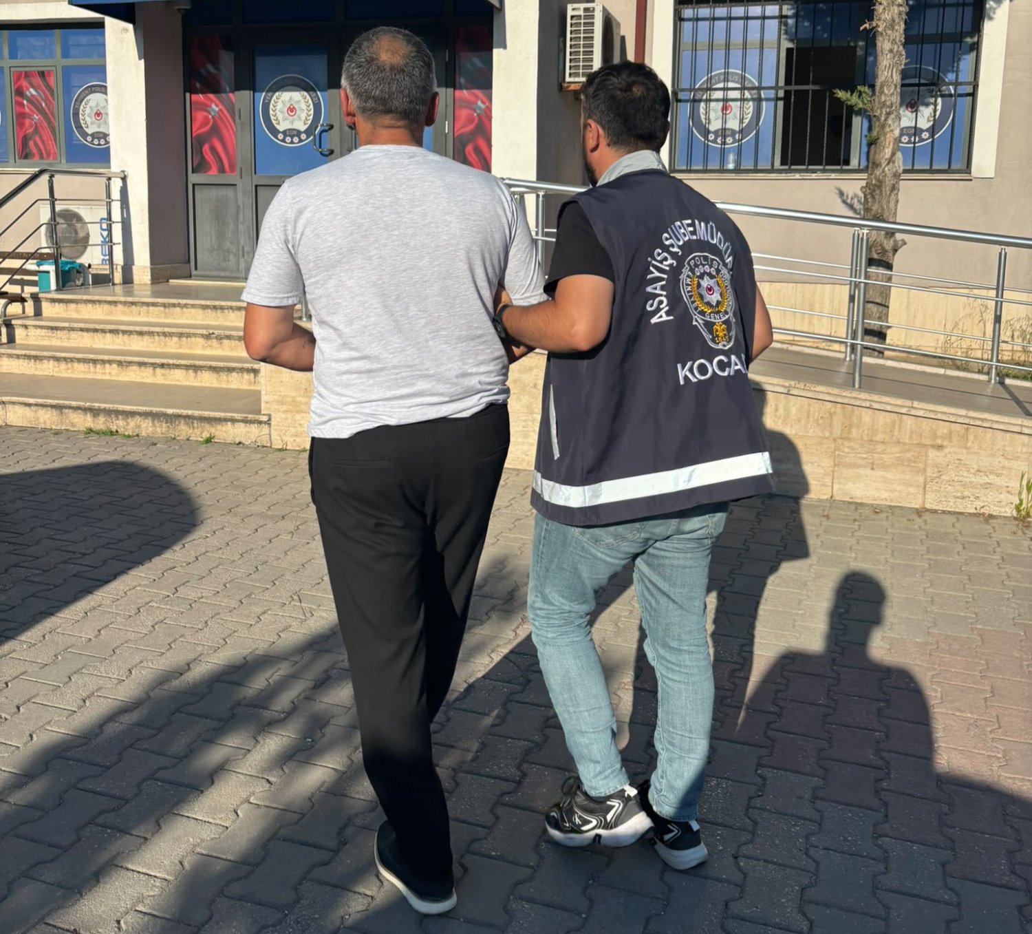 Dolandırıcılıktan 5 Yıl Hapis Cezası Bulunan Hükümlü Derince'de Yakalandı