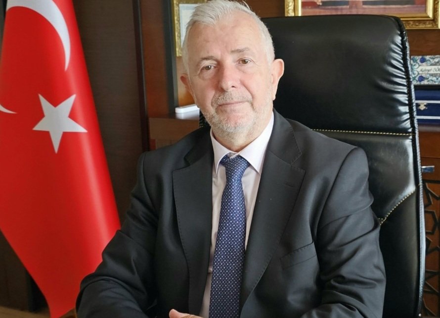 Namaz Kılmak İnsanı Yalnızlık Duygusundan Kurtarır